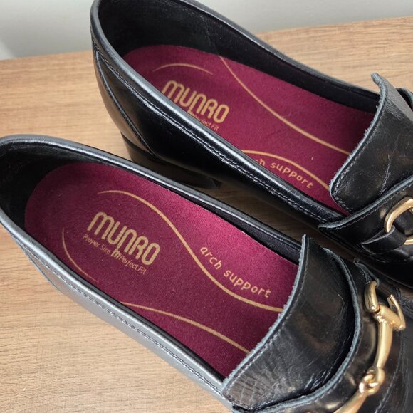EUC MUNRO BLACK GENUINE LEATHER ARCH SUPPORT LOAFERS SIZE 9.5 WOMENS - Picture 12 of 16